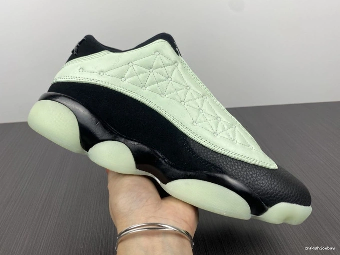 13 Air Single's Retro Jordan DM0803-300 (2021) Day Low 0811